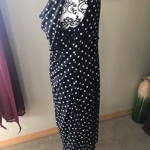 Women’s dress size 12